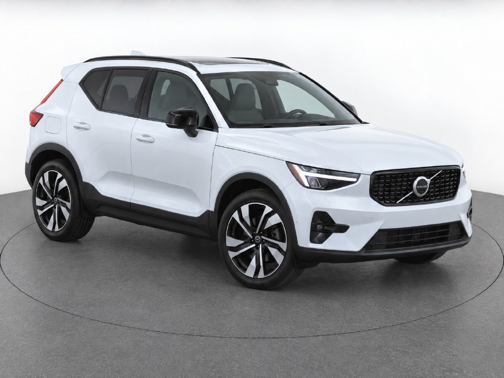 Certified 2023 Volvo XC40 B4 Ultimate w/ Protection Package Premier FWD image 2