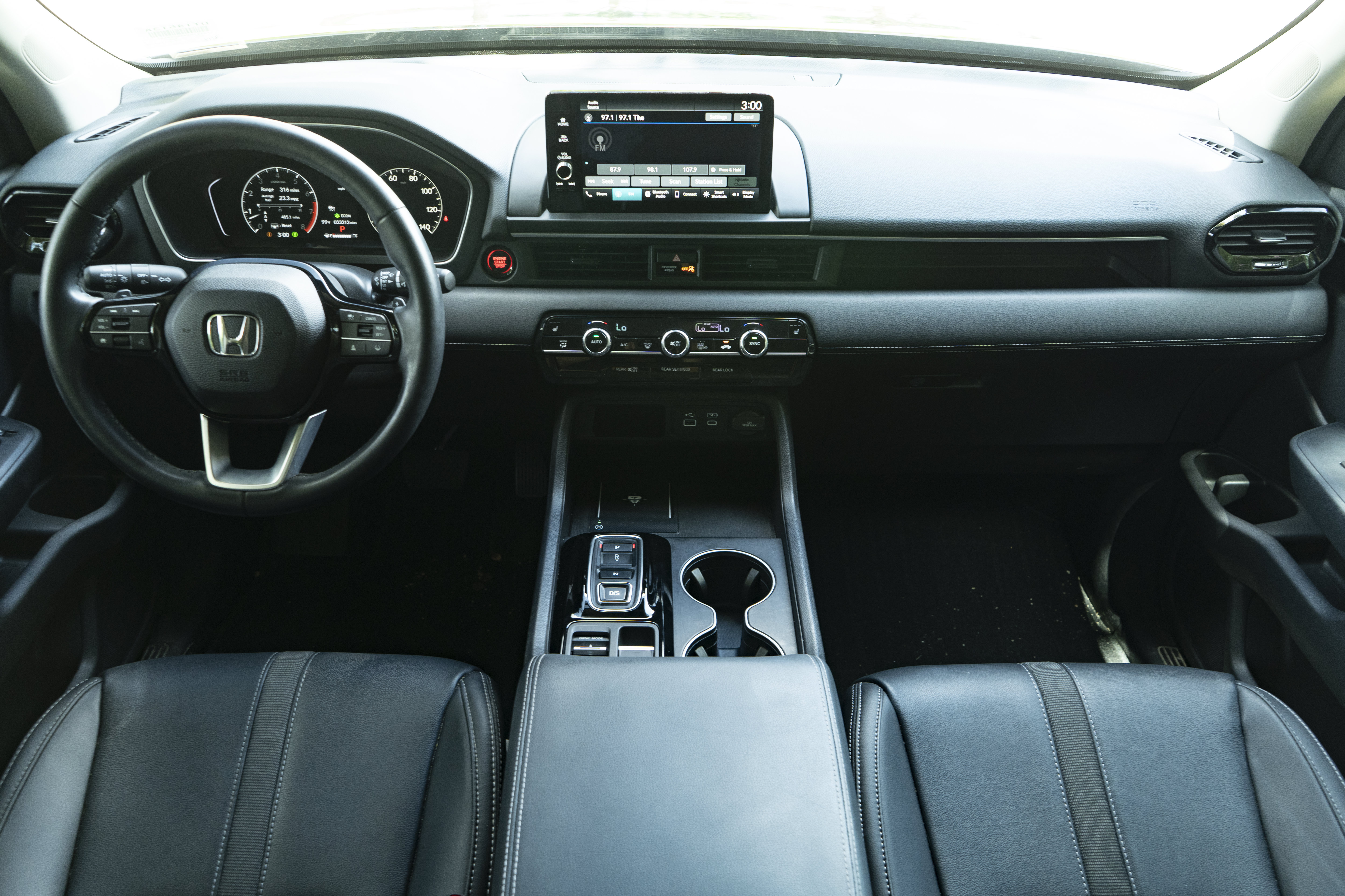 Certified 2025 Honda Pilot EX-L image 27
