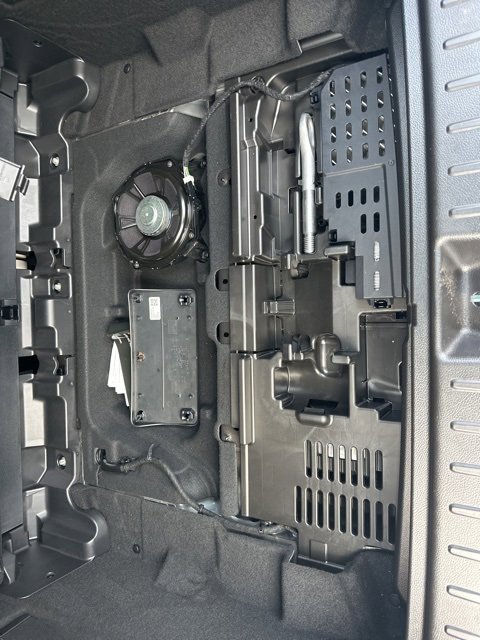 Used 2023 Mercedes-Benz GLB 250 GLB 250 image 44