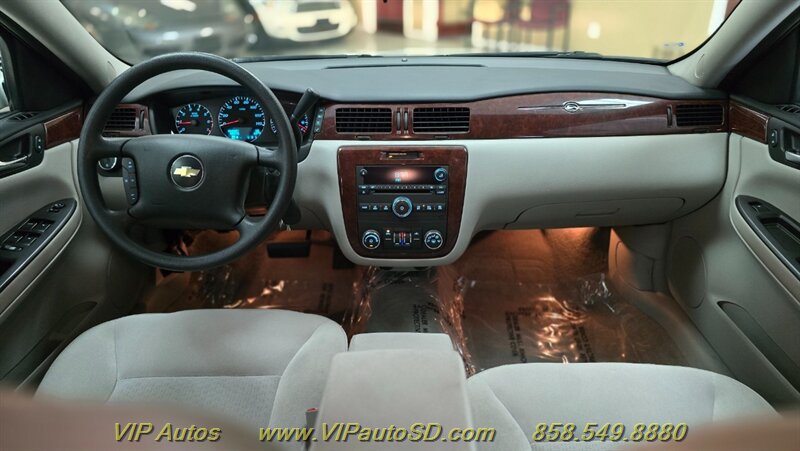 Used 2006 Chevrolet Impala LT FWD image 18