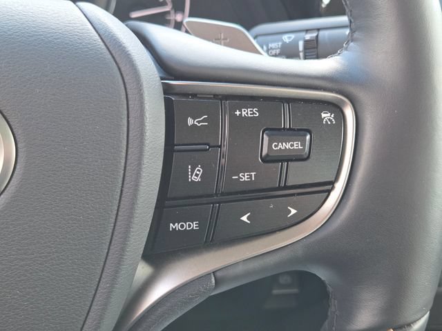 Used 2025 Lexus ES 300h Ultra Luxury w/ Accessory Package (Z2) FWD image 19