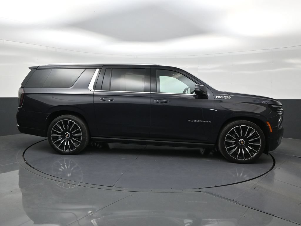Certified 2026 Chevrolet Suburban High Country AWD/4WD image 6