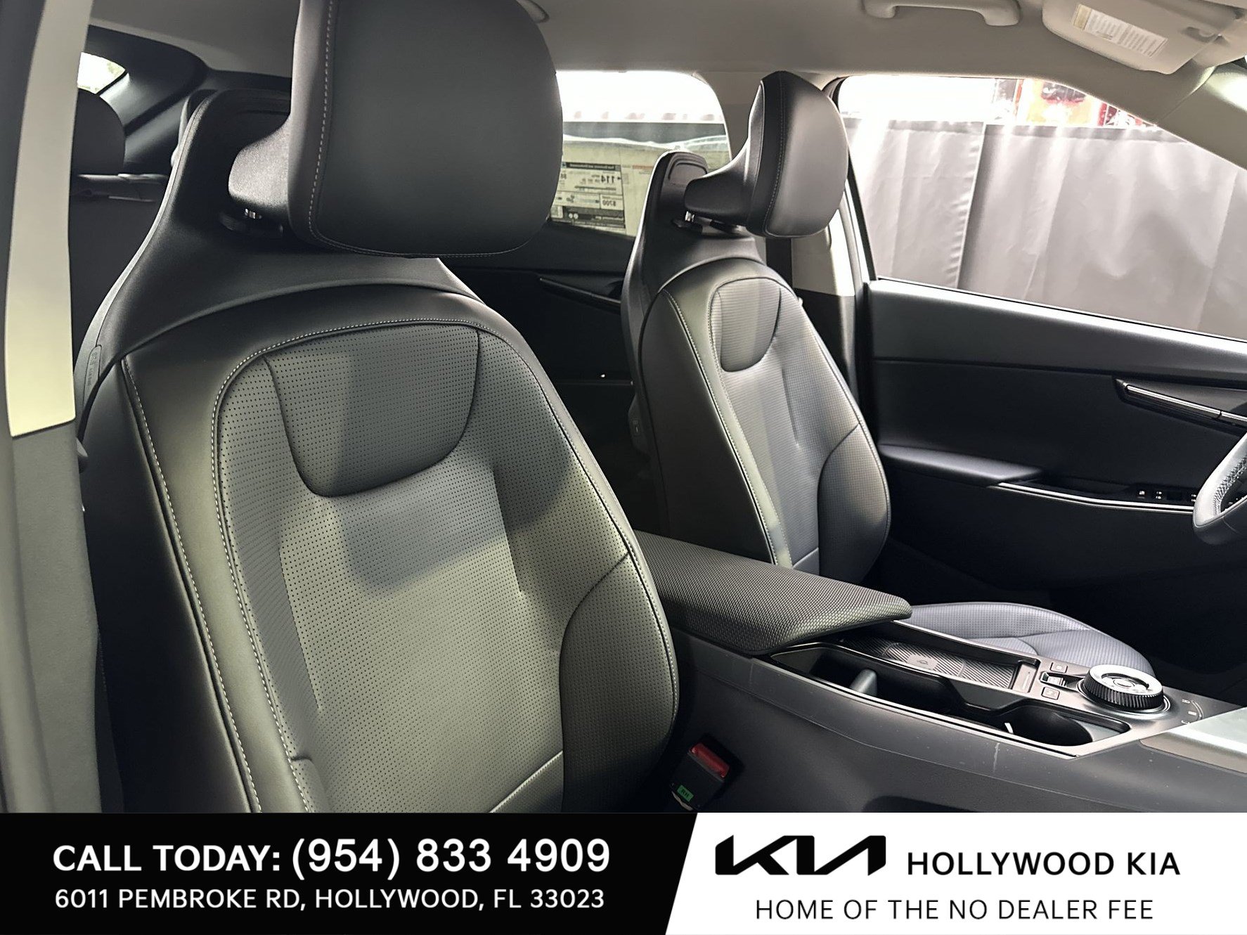 New 2025 Kia EV6 Wind RWD image 25