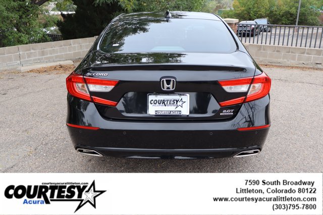 Used 2020 Honda Accord Touring image 5