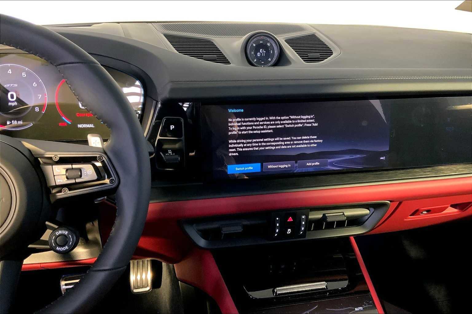 New 2026 Porsche Cayenne GTS image 16