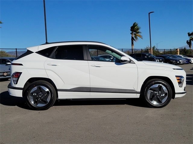 New 2025 Hyundai Kona SEL image 23