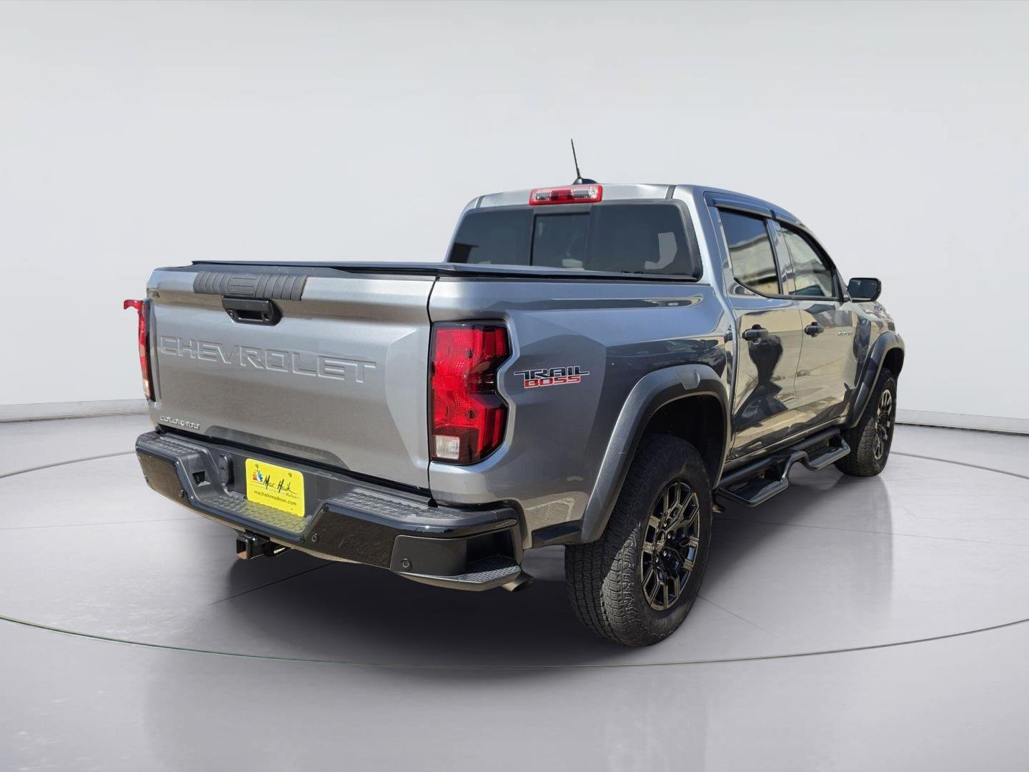 Used 2026 Chevrolet Colorado Trail Boss AWD/4WD image 3