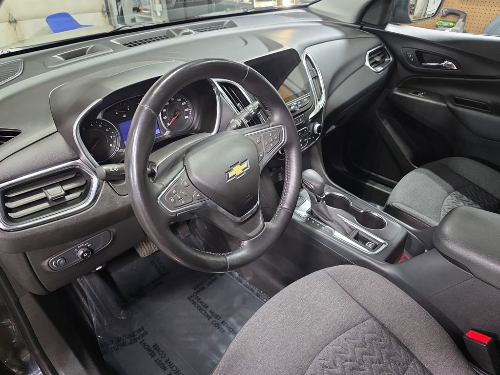 Used 2022 Chevrolet Equinox LT image 17