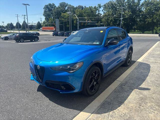 Used 2025 Alfa Romeo Stelvio Sprint AWD/4WD image 35