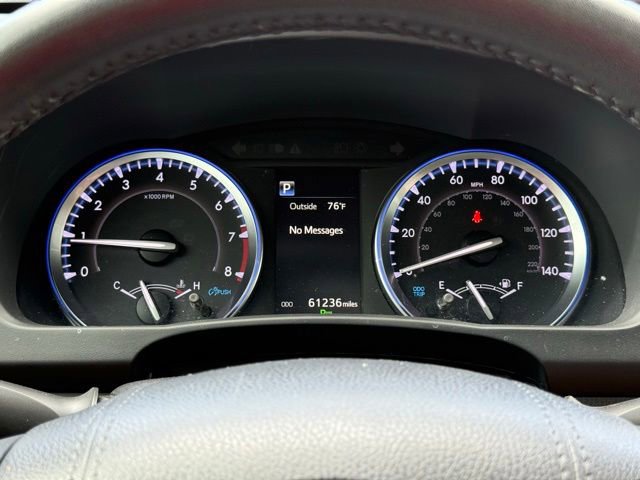 Used 2019 Toyota Highlander Limited FWD image 31