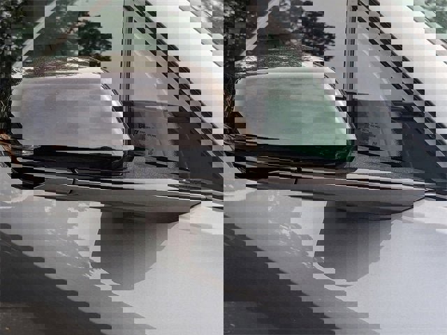 New 2025 Cadillac Lyriq Sport image 10