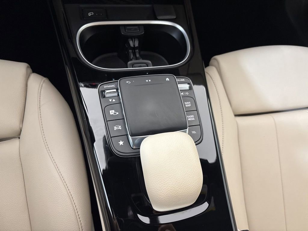 Used 2023 Mercedes-Benz CLA 250 image 35