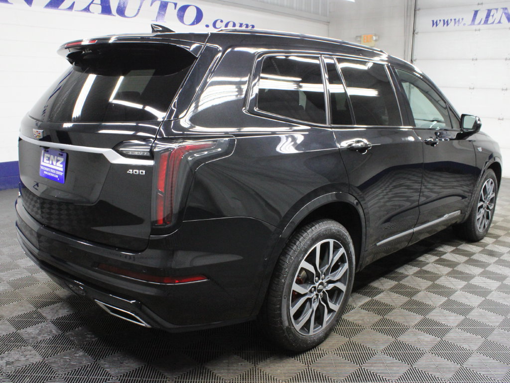 Used 2022 Cadillac XT6 Sport w/ Technology Package AWD/4WD image 6