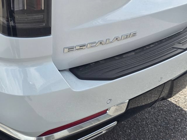 New 2026 Cadillac Escalade ESV Platinum Luxury AWD/4WD image 11