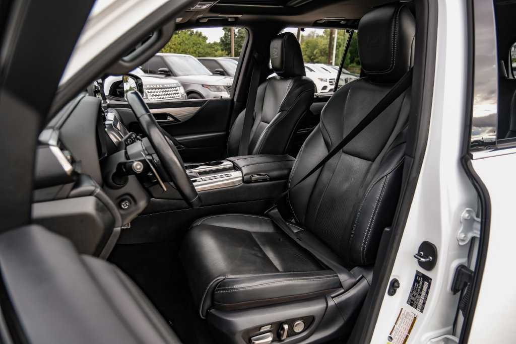 Used 2024 Lexus LX 600 F Sport AWD/4WD image 43