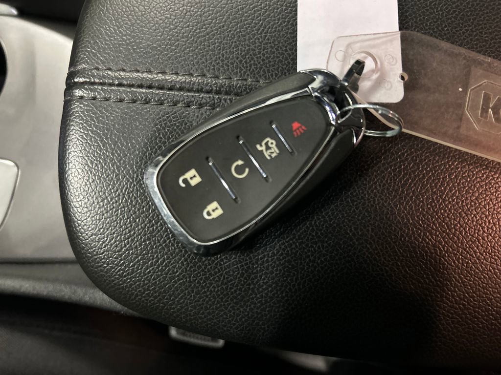 Used 2024 Chevrolet Malibu LT w/ Sport Edition FWD image 22