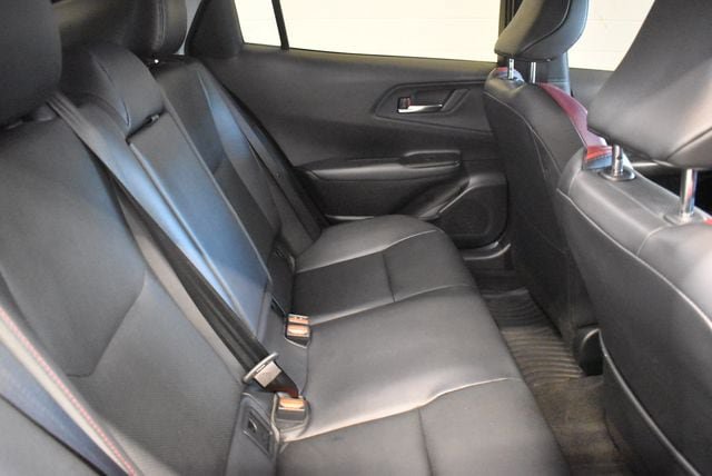 Used 2024 Toyota Prius Prime Premium w/ Advanced Technology Package FWD image 17