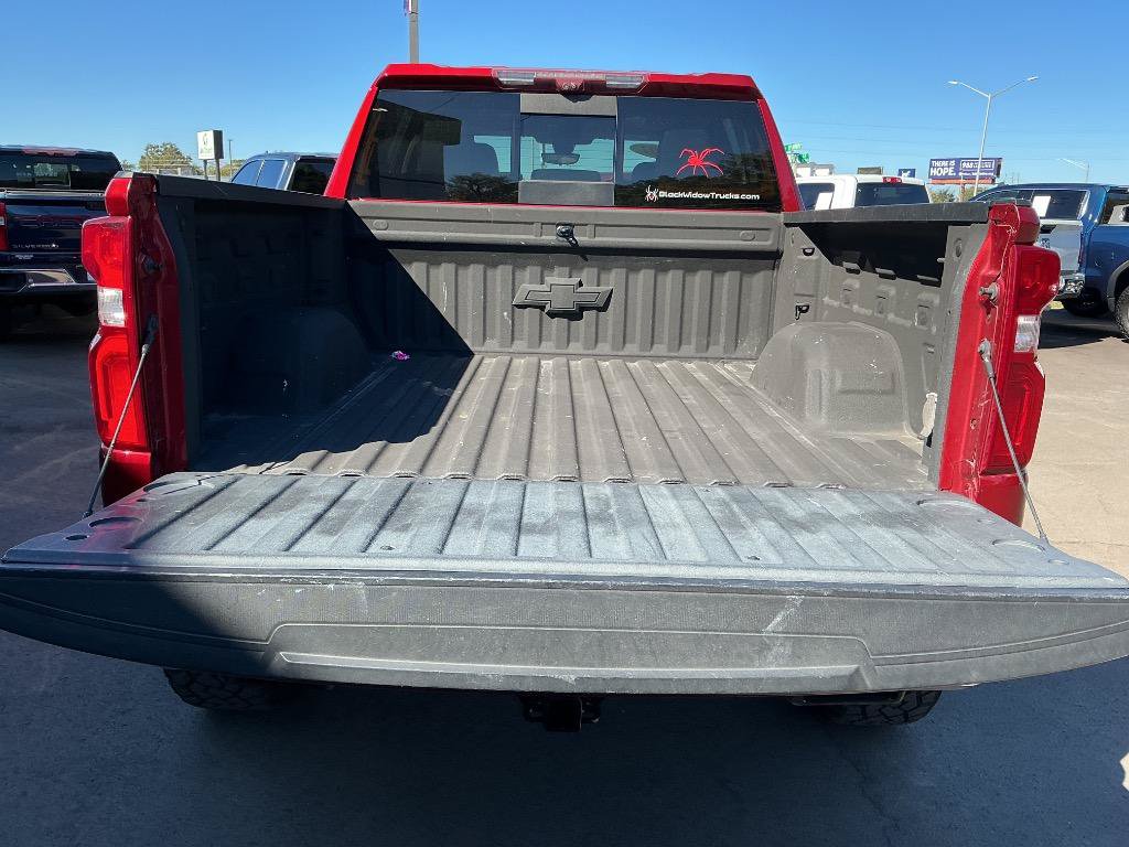 Used 2021 Chevrolet Silverado 1500 LTZ w/ LTZ Premium Package AWD/4WD image 14