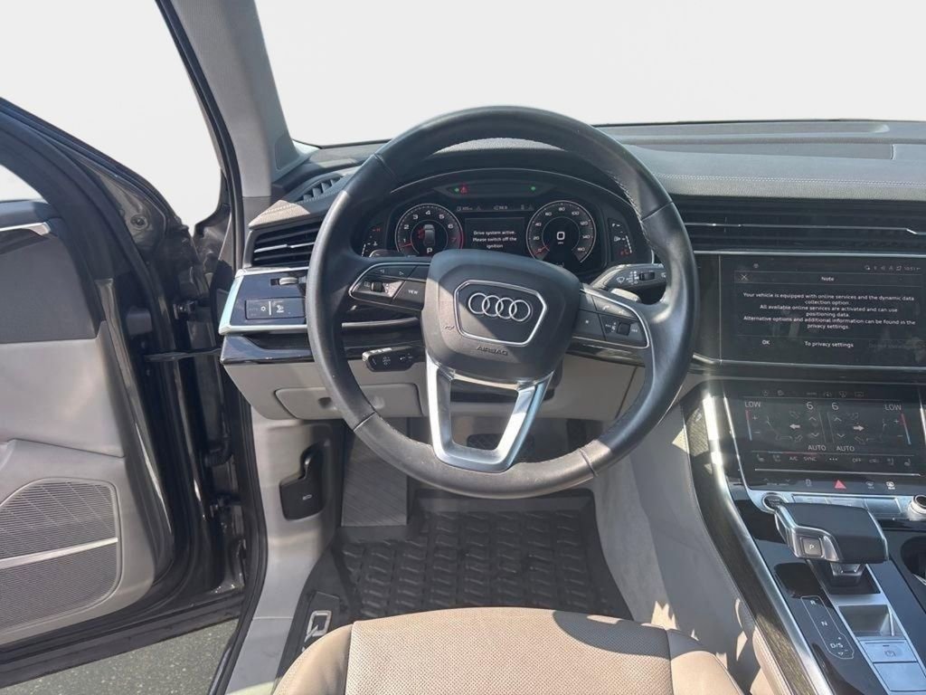 Used 2023 Audi Q7 3.0T Prestige image 16