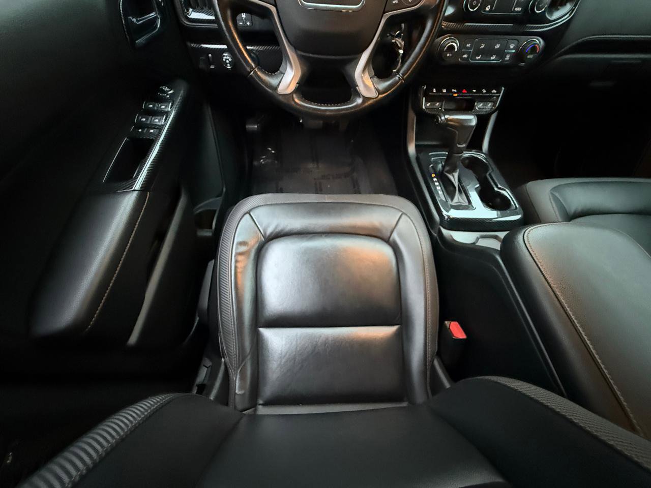 Used 2021 GMC Canyon AT4 image 15