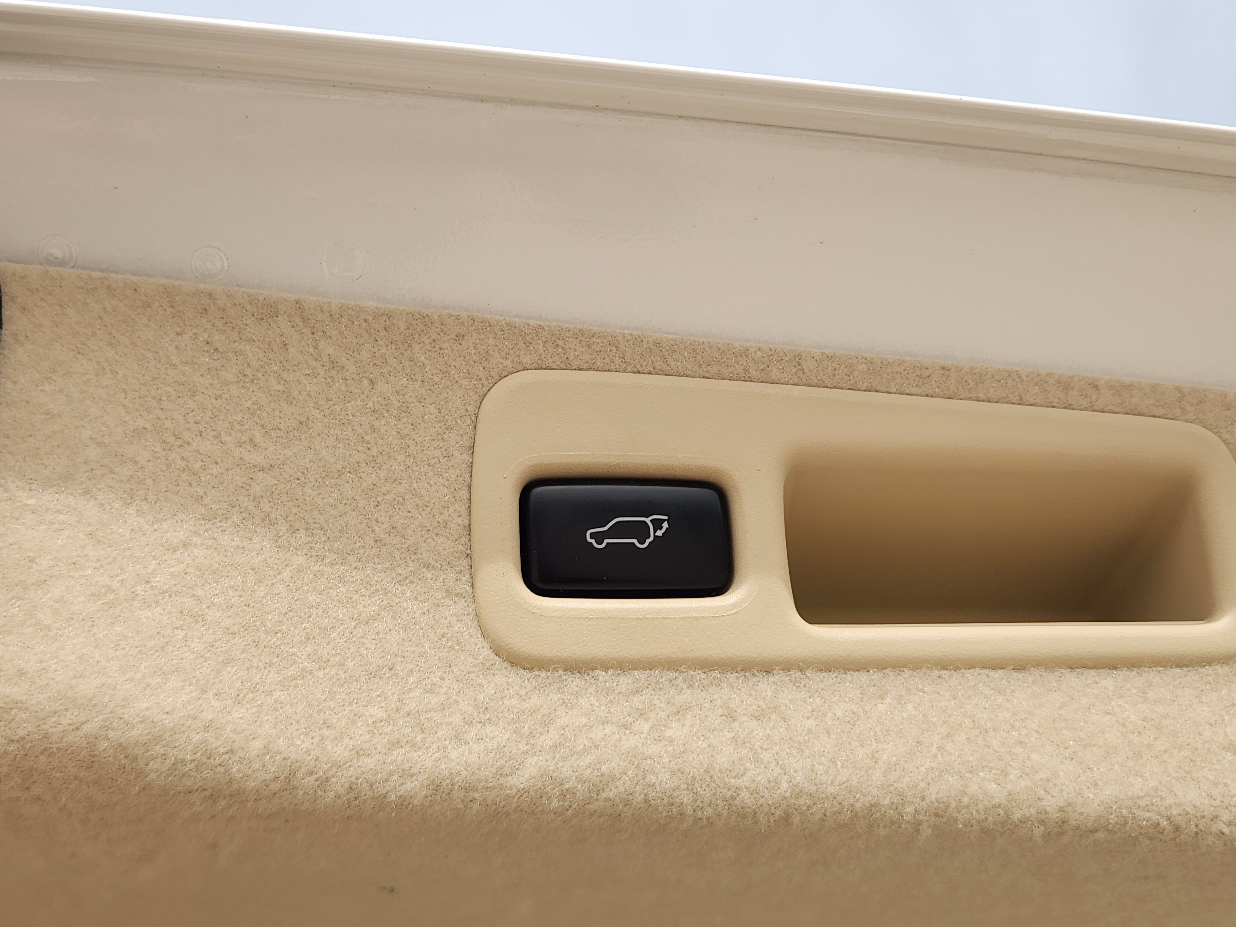 Used 2015 Lexus RX 450h FWD image 44