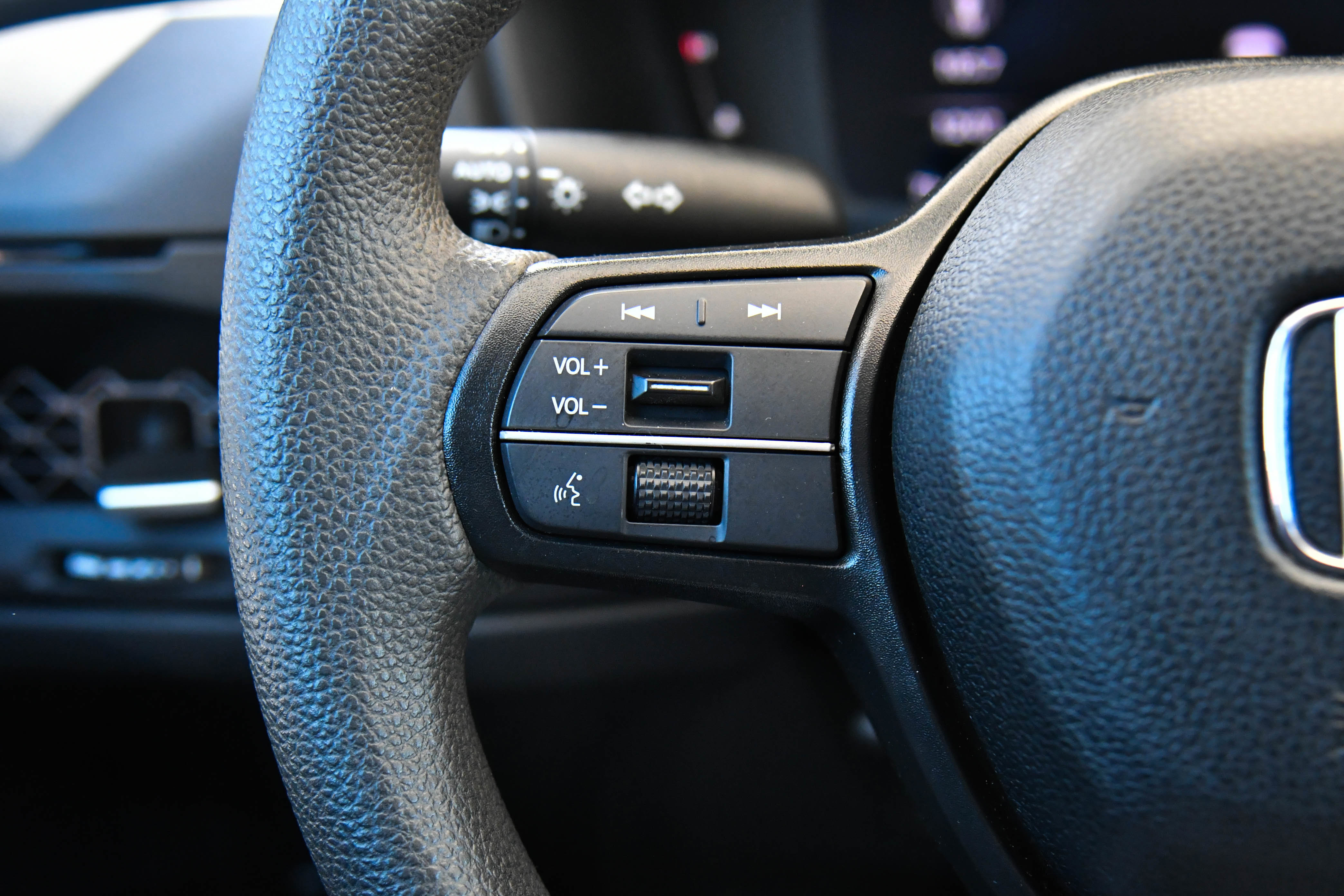 Used 2023 Honda Accord EX image 30