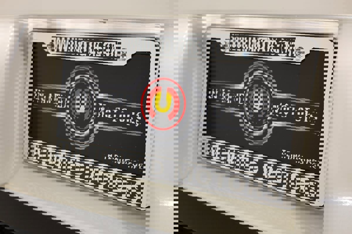 Used 2015 Alfa Romeo 4C Base w/ Leather Interior Group image 13