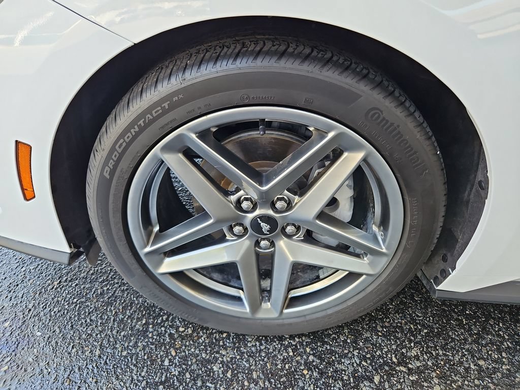 Used 2024 Ford Mustang Coupe RWD image 29