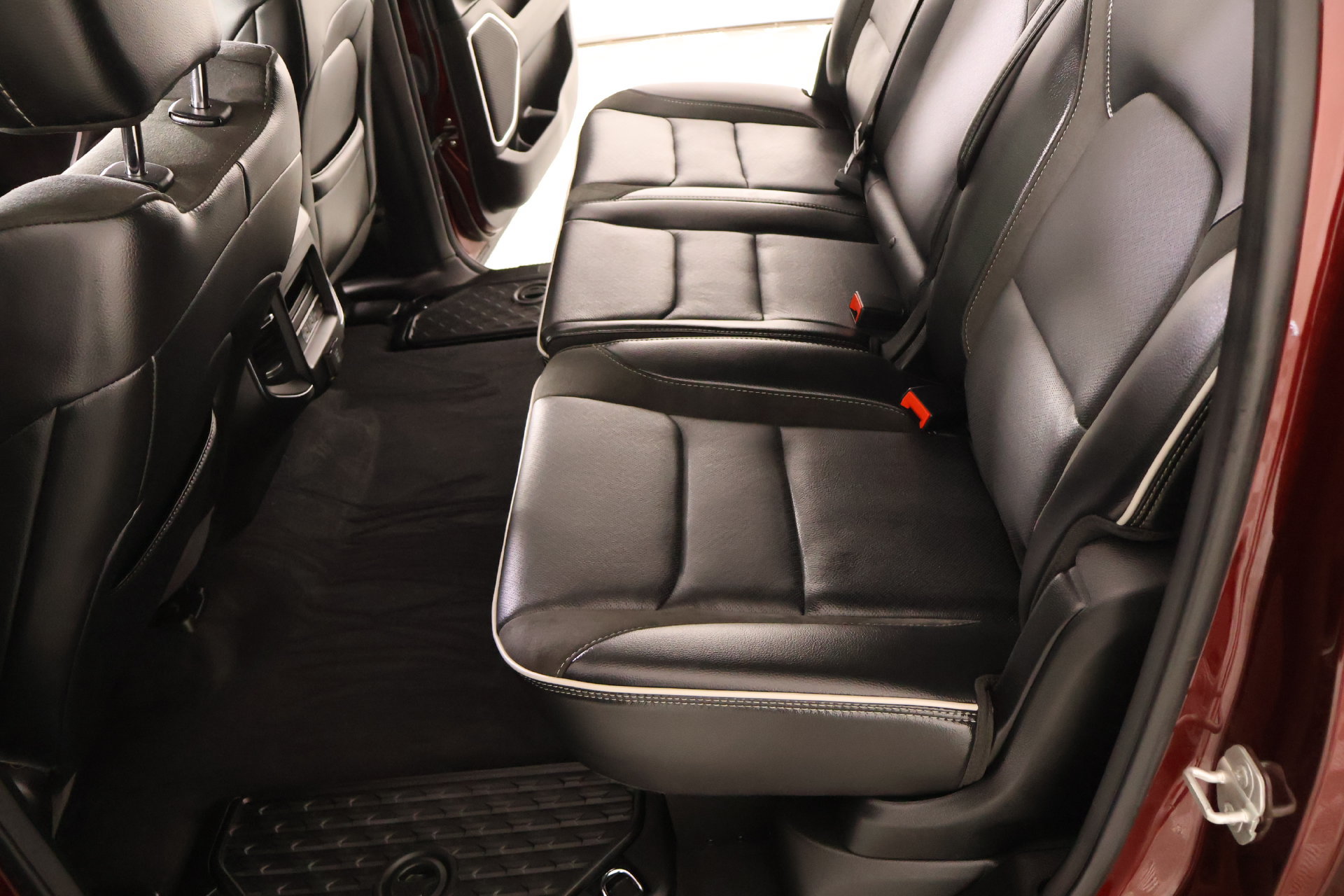 Used 2025 RAM 1500 Laramie w/ Laramie Southwest Edition AWD/4WD image 13