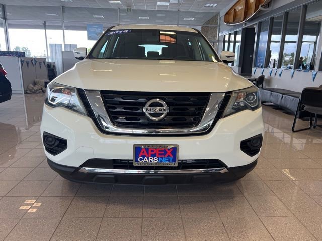 Used 2018 Nissan Pathfinder S image 14