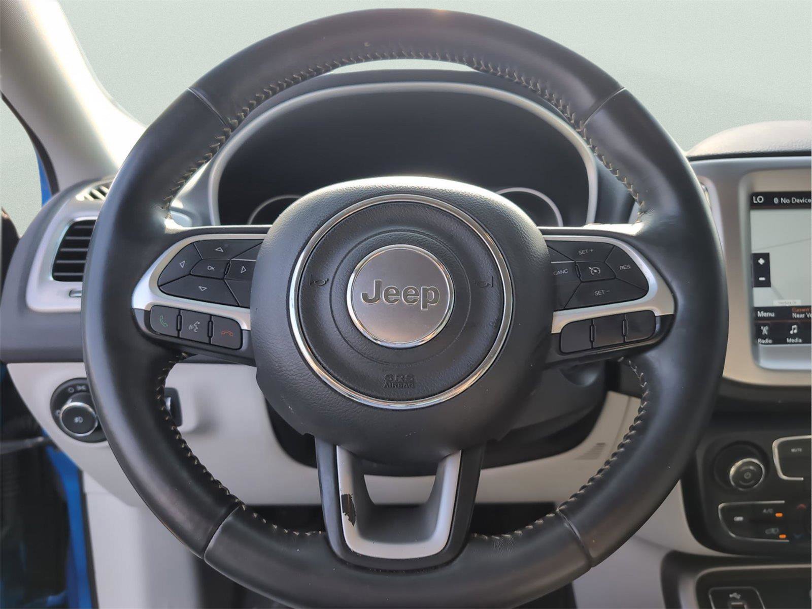 Used 2018 Jeep Compass Latitude w/ Popular Equipment Group image 27