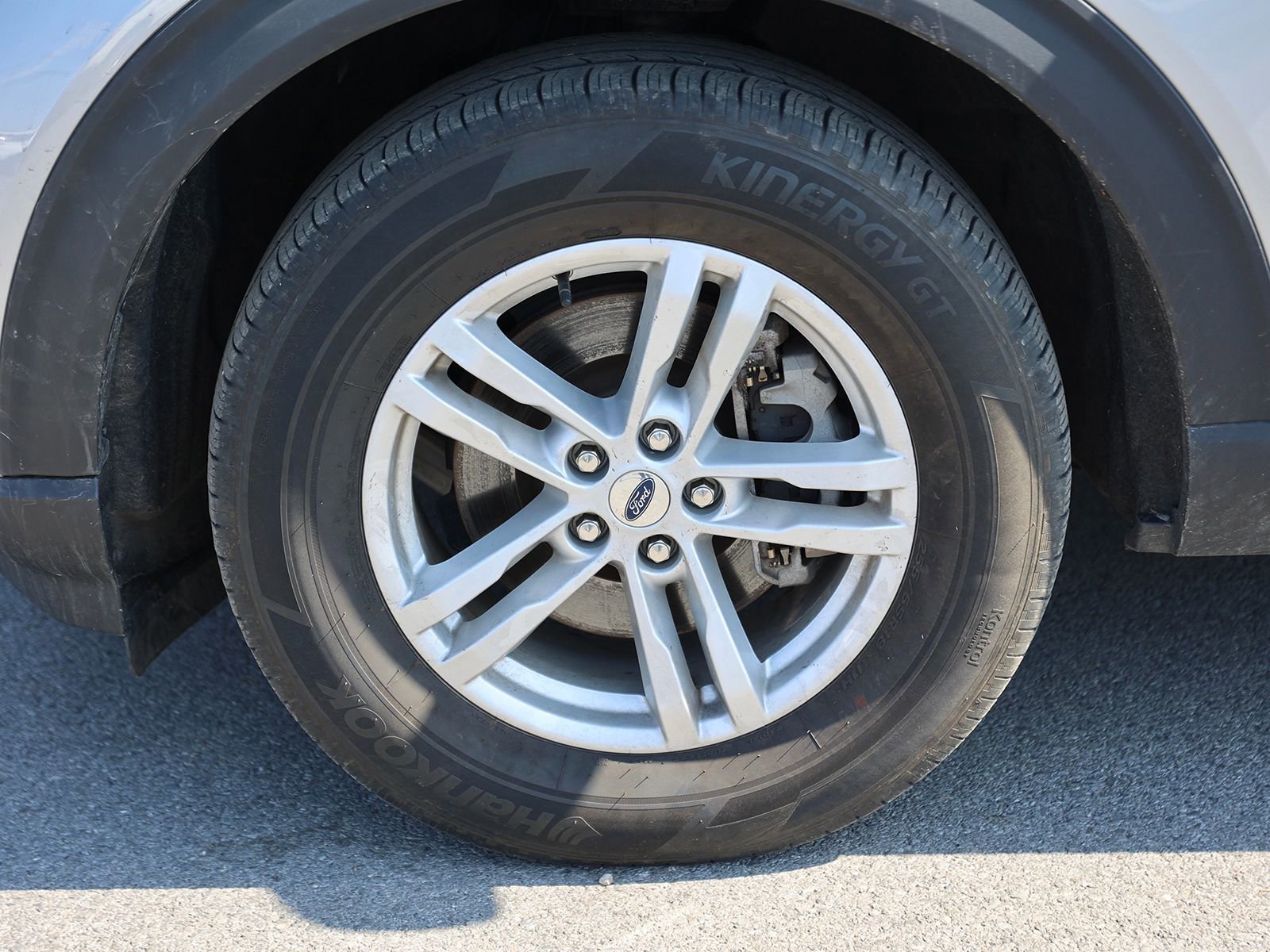Certified 2023 Ford Explorer XLT image 11