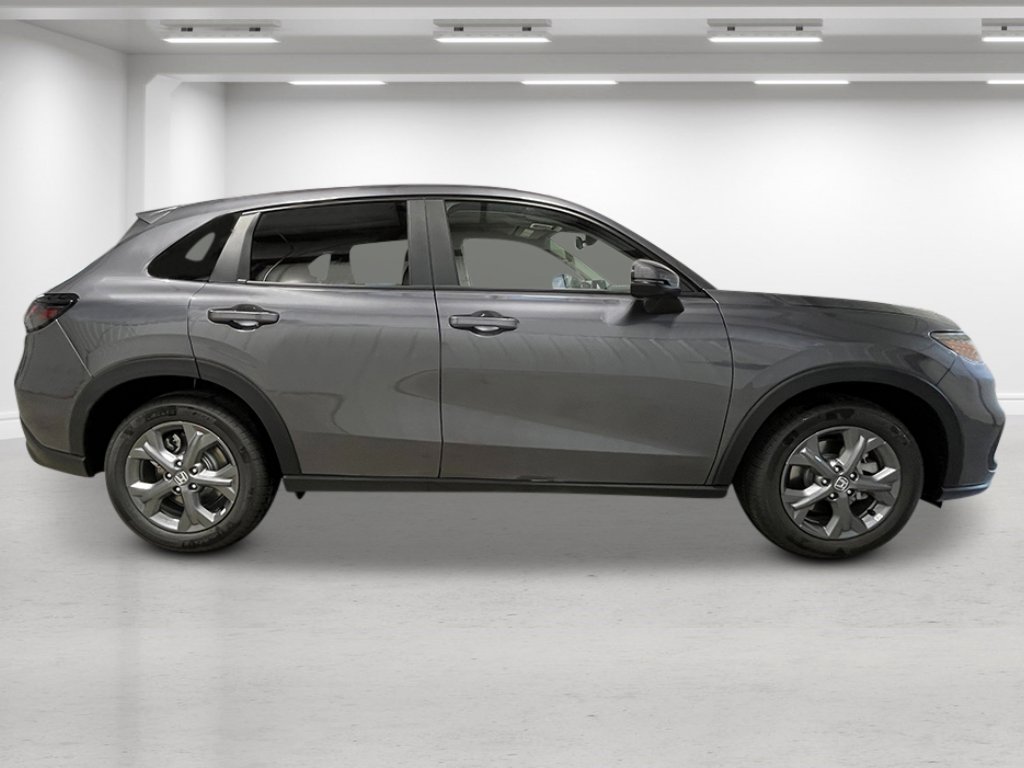 New 2026 Honda HR-V LX image 2