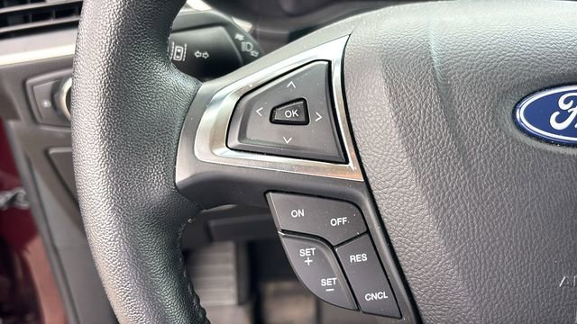 Used 2021 Ford Edge SEL w/ Convenience Package image 14