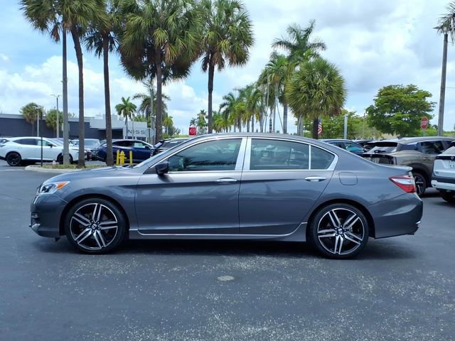 Used 2017 Honda Accord Sport image 4