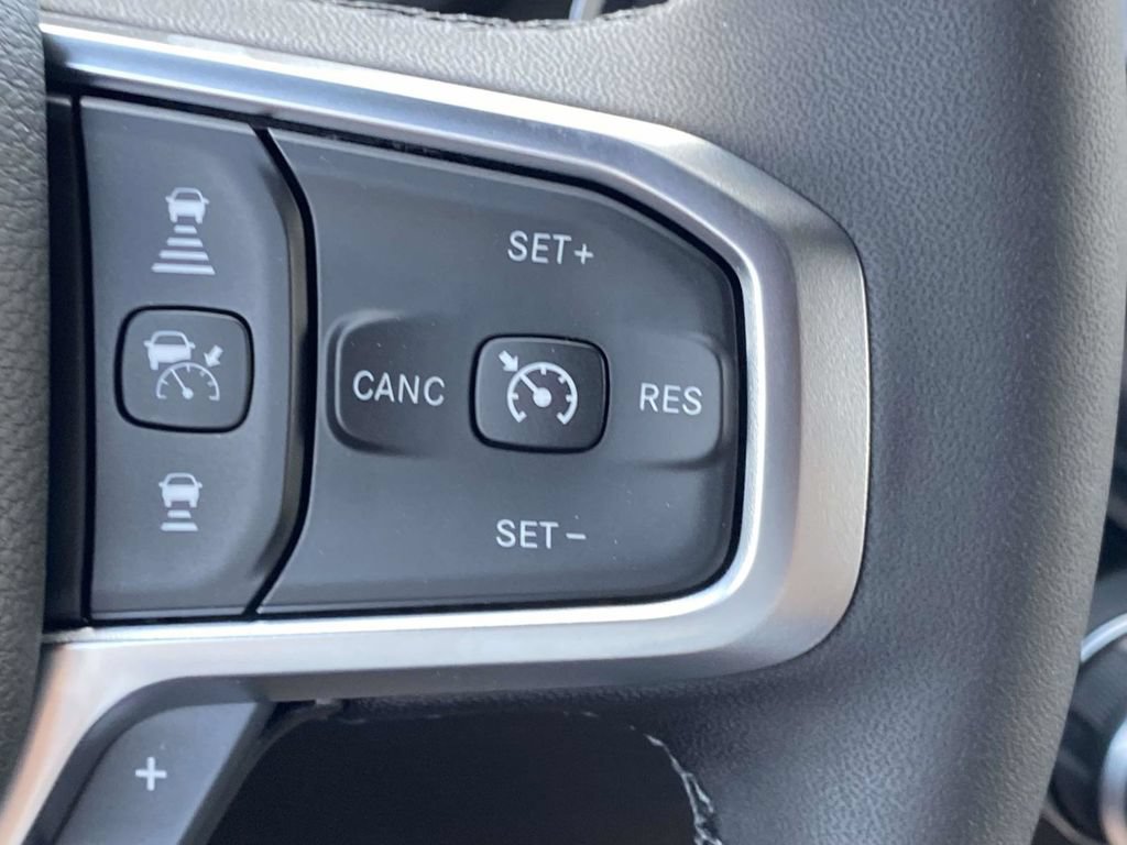 New 2026 RAM 1500 Big Horn AWD/4WD image 32
