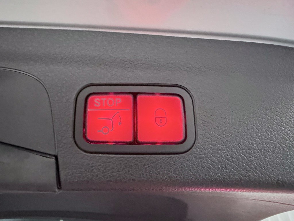 Used 2024 Mercedes-Benz GLE 350 4MATIC image 48
