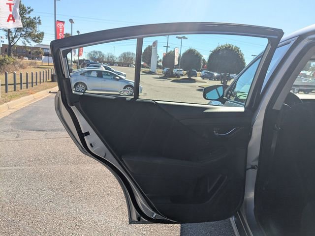 Used 2023 Subaru Legacy Premium image 24