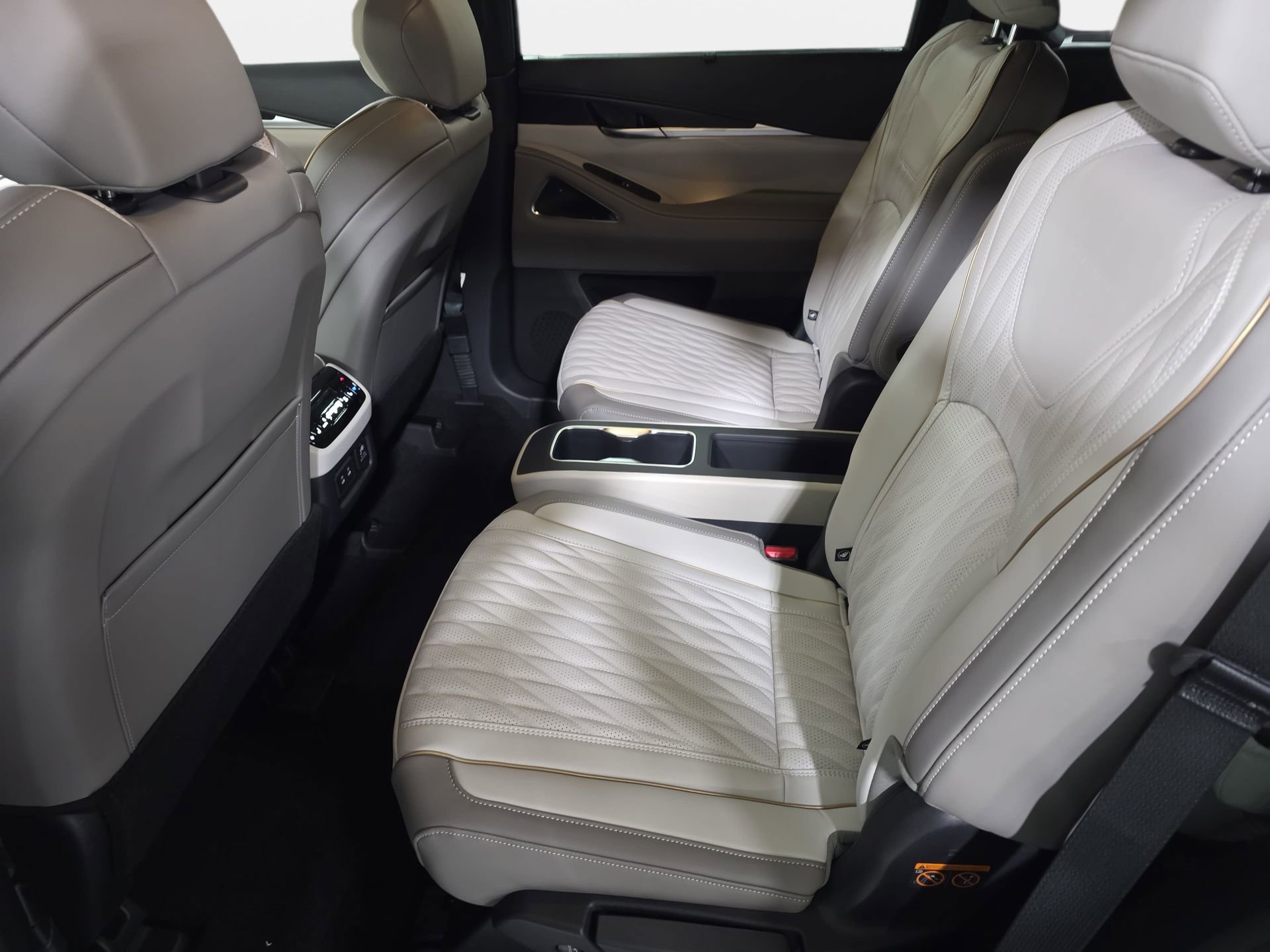 New 2026 INFINITI QX60 Autograph w/ Dark Cargo Package image 14