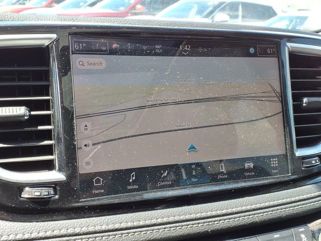 Used 2024 Chrysler Pacifica Limited FWD image 23