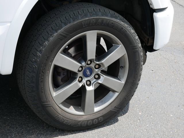 Used 2016 Ford F150 Lariat w/ Equipment Group 502A Luxury AWD/4WD image 12