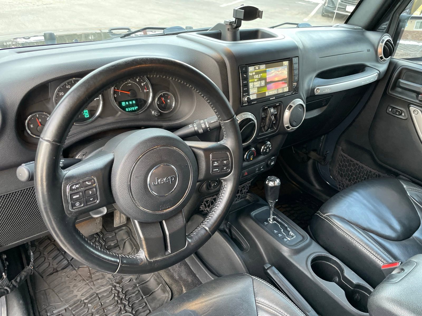Used 2017 Jeep Wrangler Unlimited Sahara w/ Connectivity Group image 20