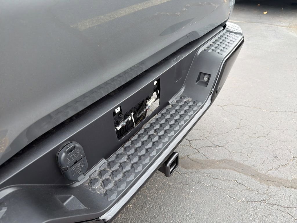 New 2026 Chevrolet Colorado W/T w/ WT Custom Package image 39