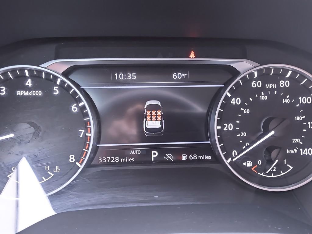 Used 2023 Nissan Pathfinder SL w/ Black Appearance Package image 23