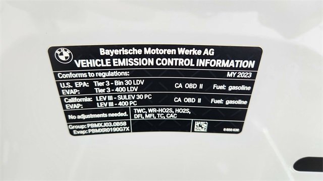 Used 2023 BMW 740i w/ Executive Package image 61