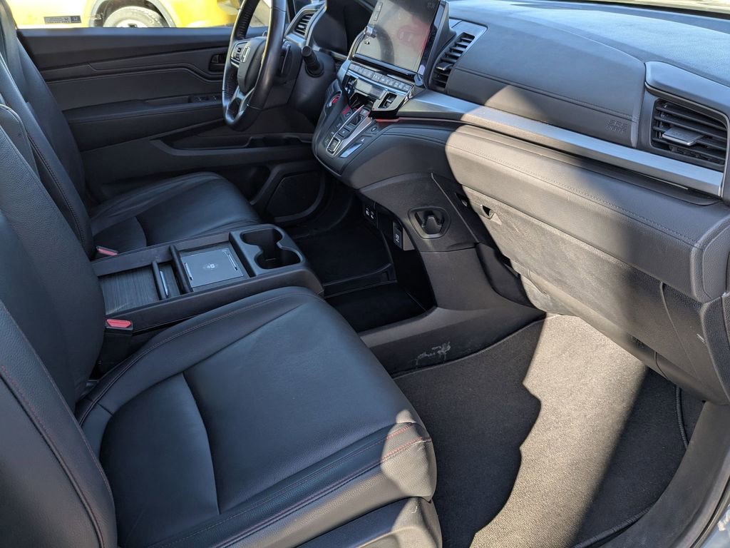 Used 2025 Honda Odyssey Sport-L image 38