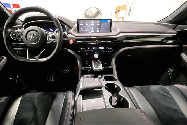 Used 2023 Acura MDX A-Spec image 7