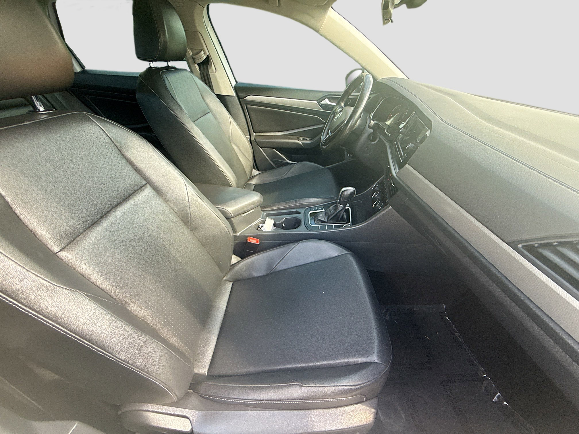Used 2019 Volkswagen Jetta SE w/ Cold Weather Package FWD image 30