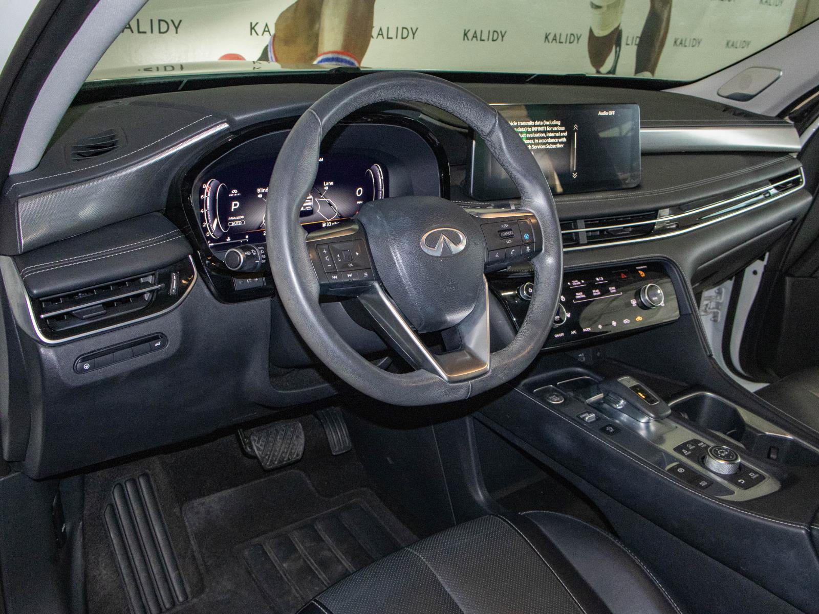 Used 2023 INFINITI QX60 Luxe w/ Performance Audio Package AWD/4WD image 6