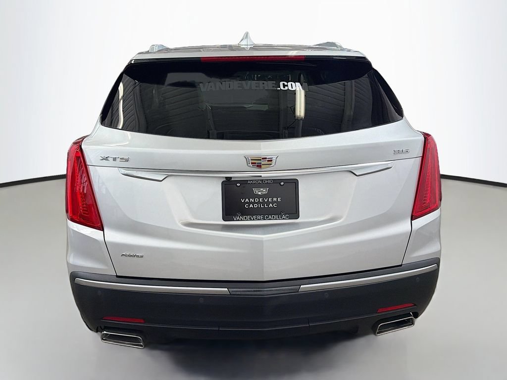 Used 2018 Cadillac XT5 Luxury AWD/4WD image 8